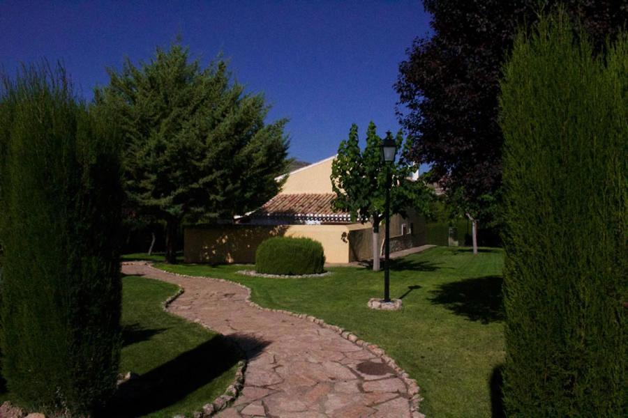 Вилла Cortijo De Abajo Пуэбла-де-Дон-Фадрике Экстерьер фото